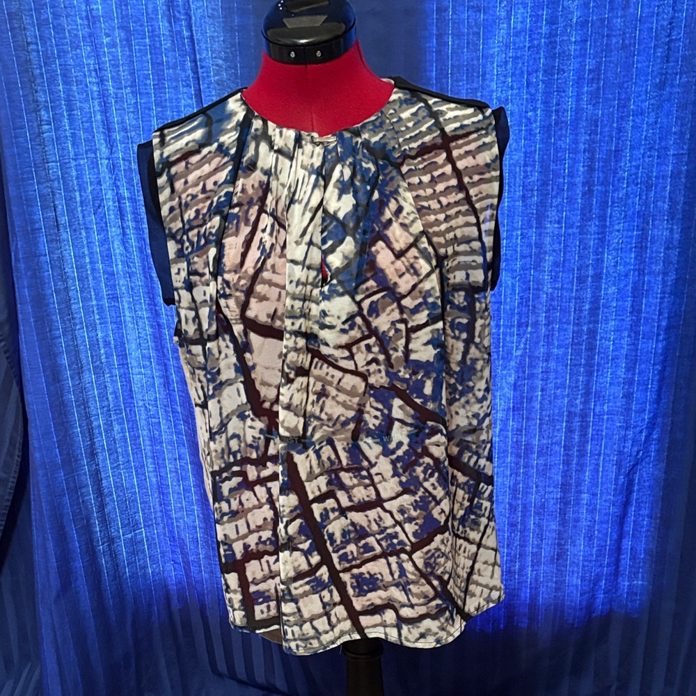 Robbi & Nikki by Robert Rodriguez Blue, Black & Gray Abstract Blouse